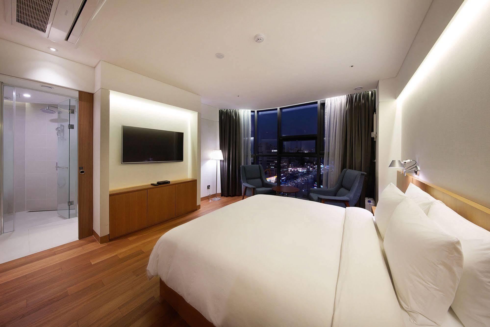 Standard Hotel Сеул Екстер'єр фото