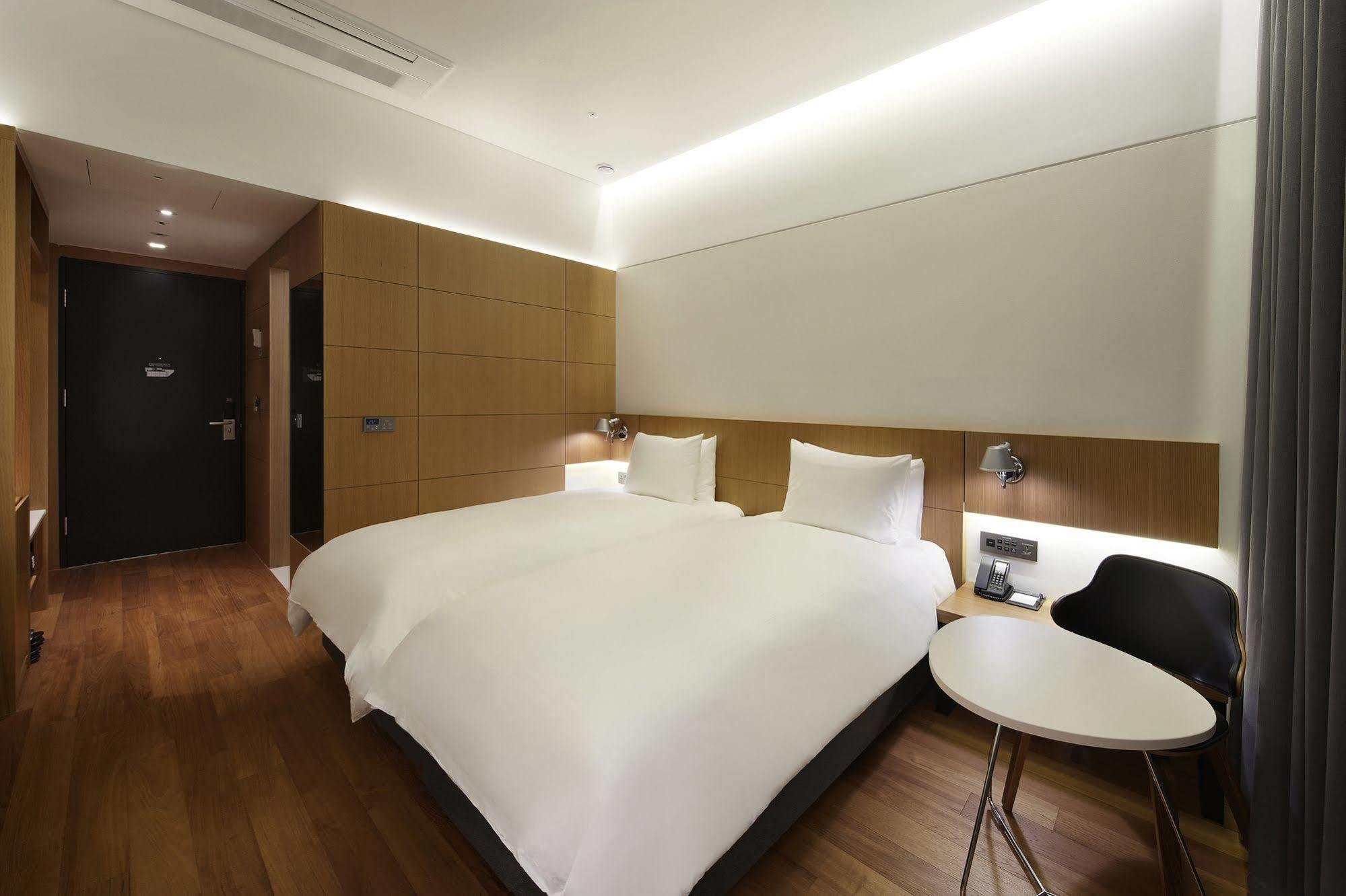 Standard Hotel Сеул Екстер'єр фото