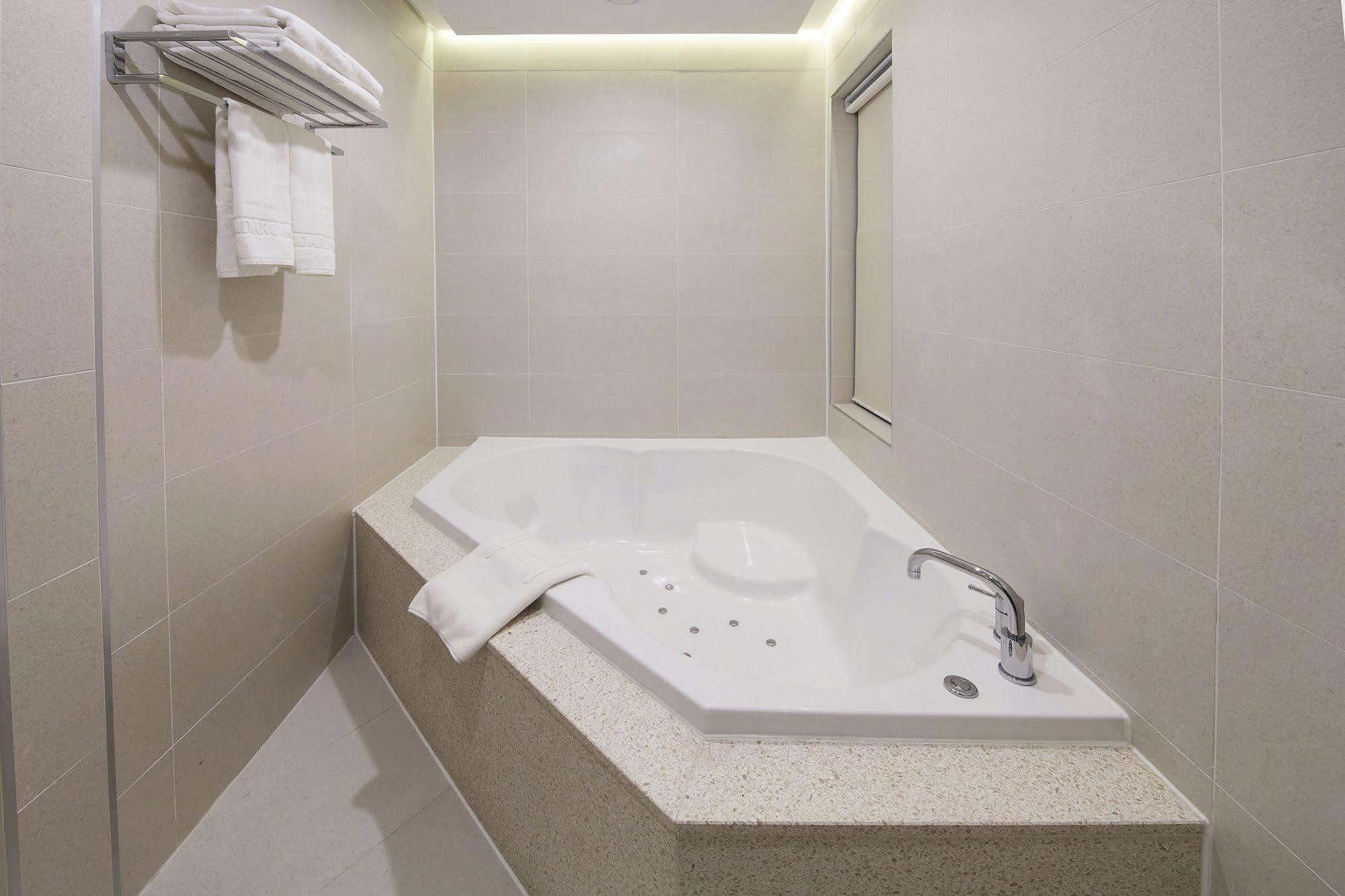 Standard Hotel Сеул Екстер'єр фото