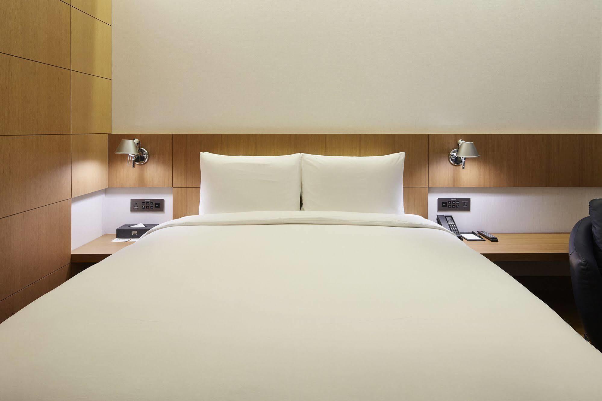 Standard Hotel Сеул Екстер'єр фото