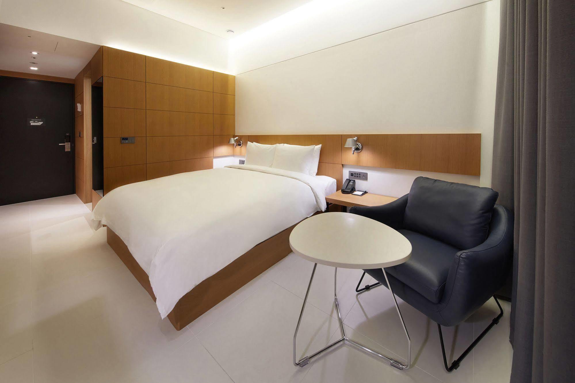 Standard Hotel Сеул Екстер'єр фото