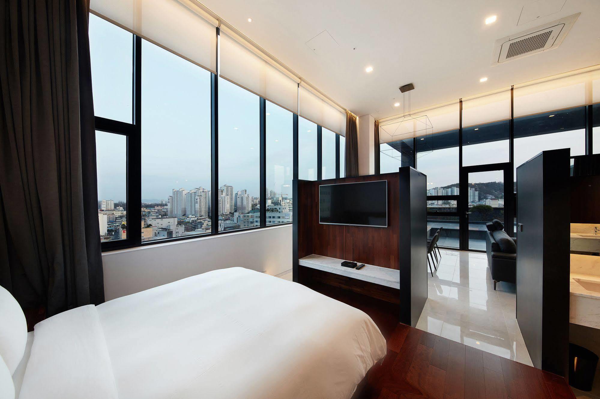 Standard Hotel Сеул Екстер'єр фото